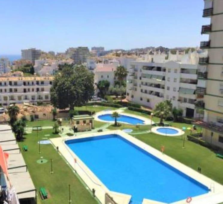 Estudio Con Vista Al Mar A 200 Mts De La Playa Benalmádena Exterior foto